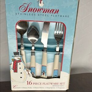 Cream Flatware‎ Set with Stainless Steel Utensils